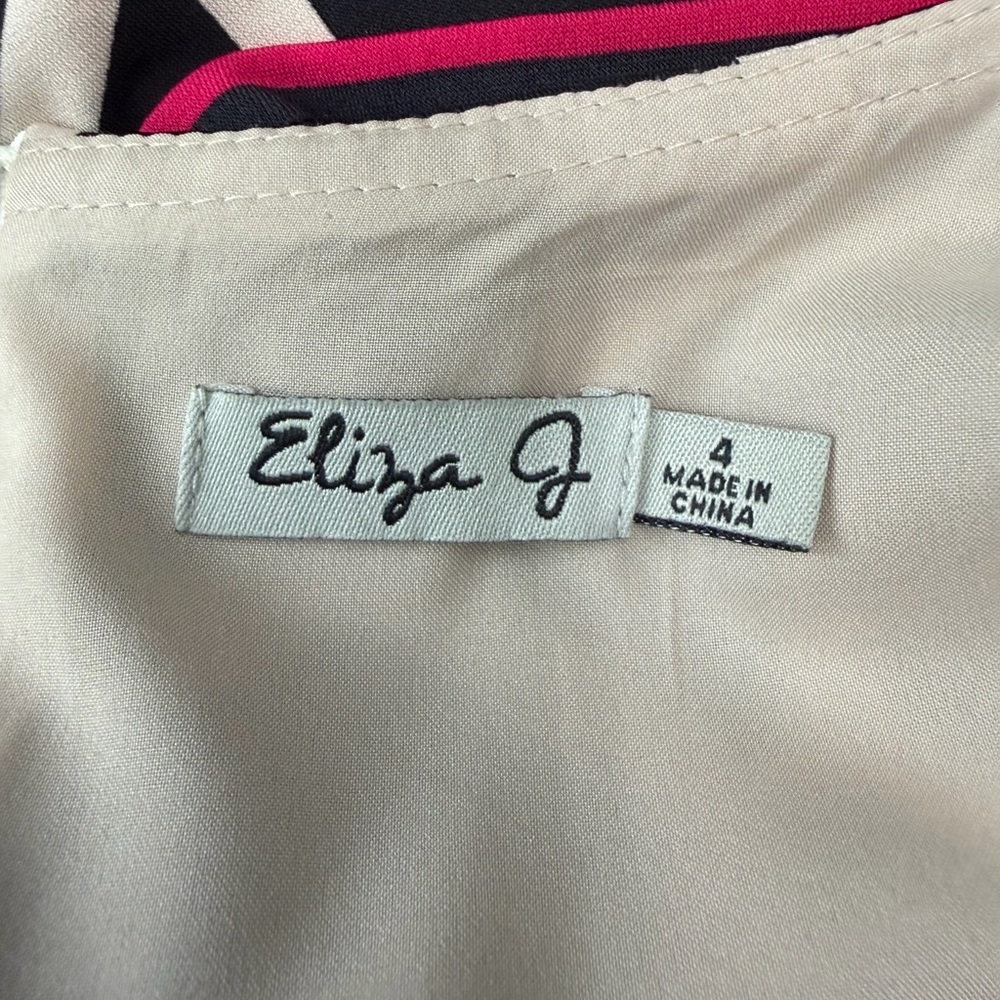 Eliza J Black and Cream Geometric Long Sleeve Dress - Picture 2 of 9